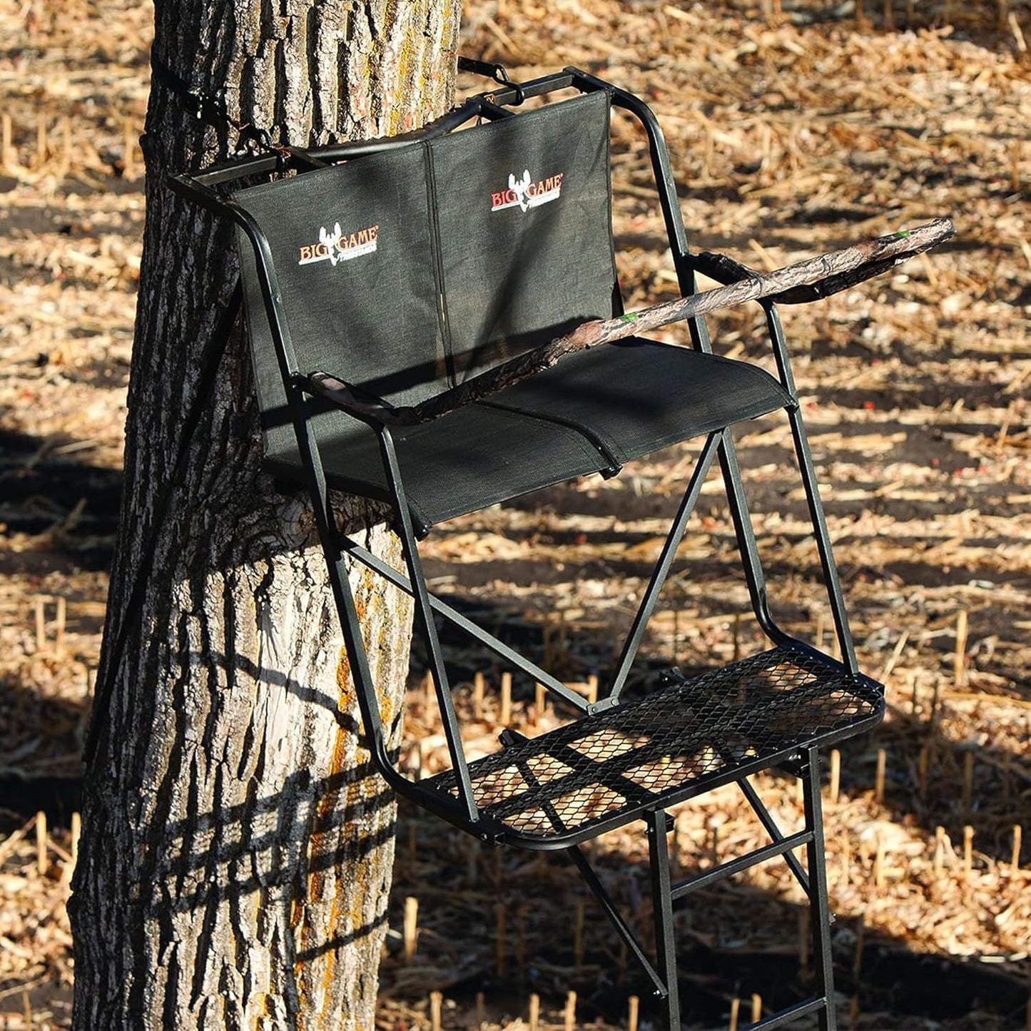 XL Ladder Treestand 17.5 Foot Tall with Flip Back Seat, Padded Armrests, Deep Foot Platform, Ideal for Hunting and Shooting, Black