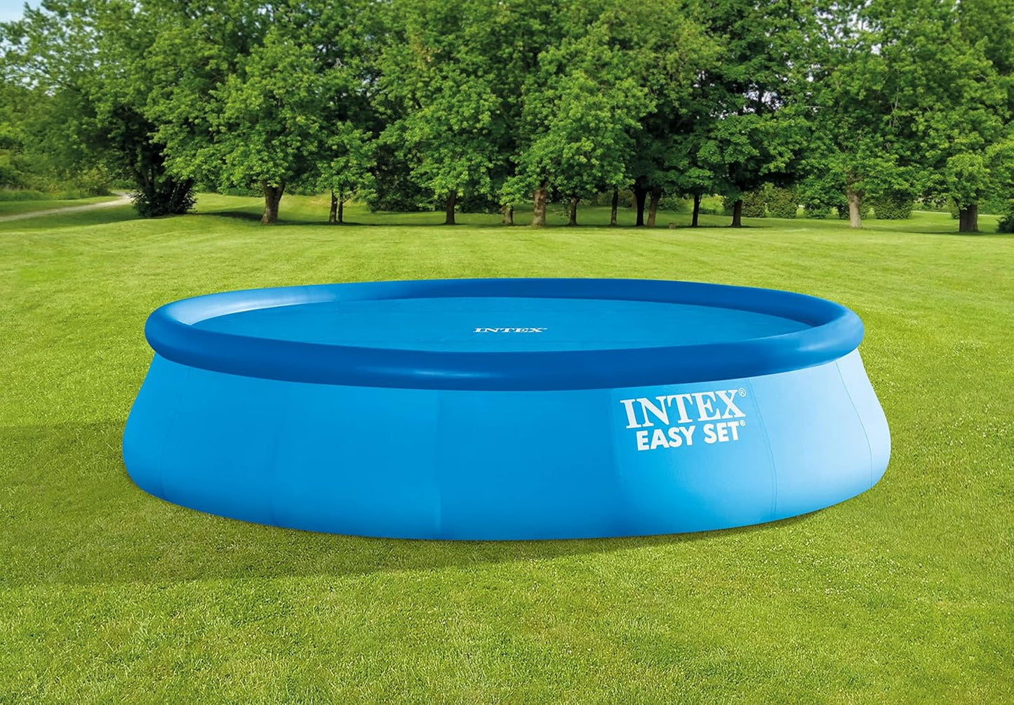 Solar Pool Cover: For 16ft Round Easy Set and Metal Frame Pools – Insulates Pool Water – Reduces Water Evaporation – Keeps Debris Out – Reduces Chemical Consumption